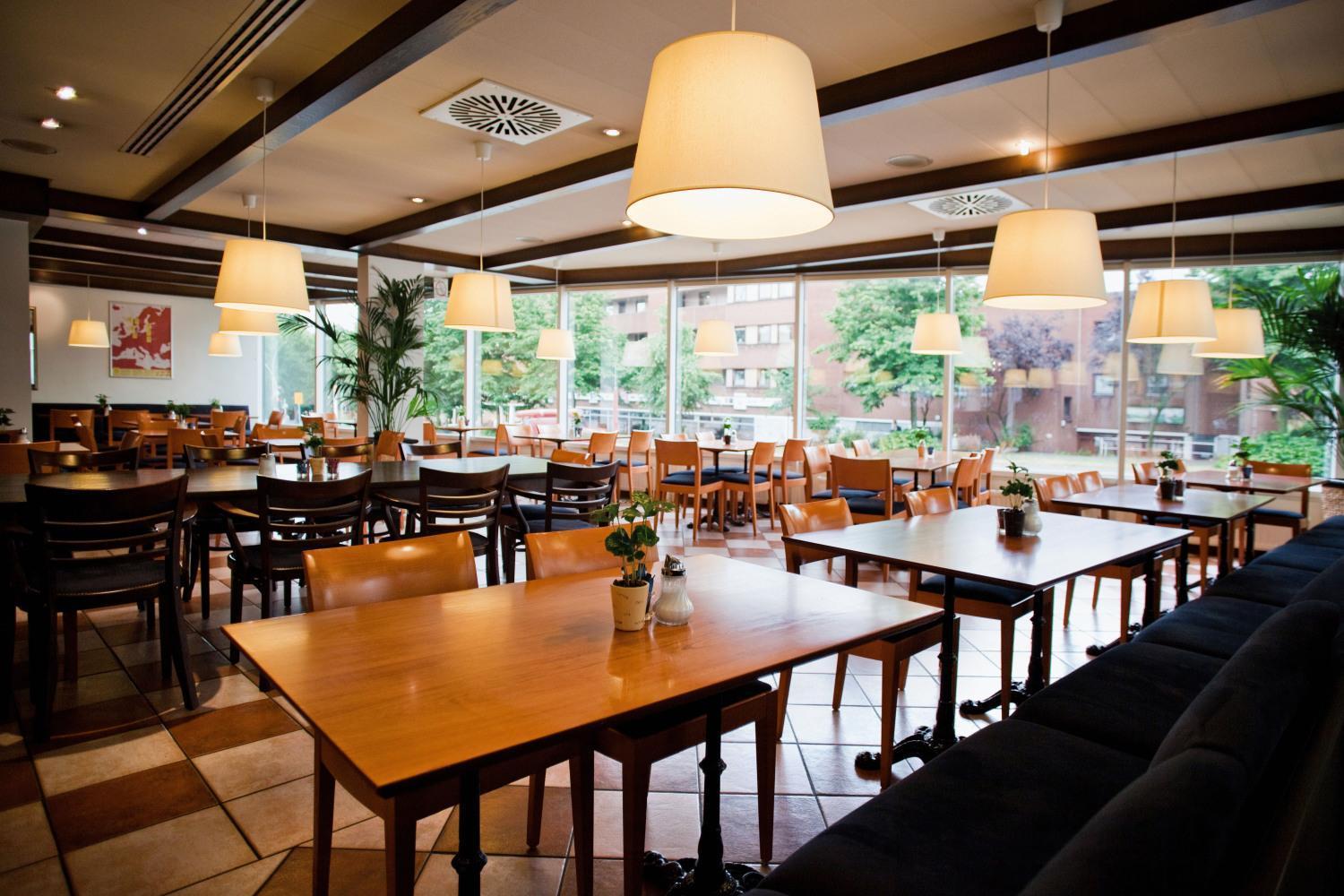 Egon Hotel Hamburg City Restoran gambar